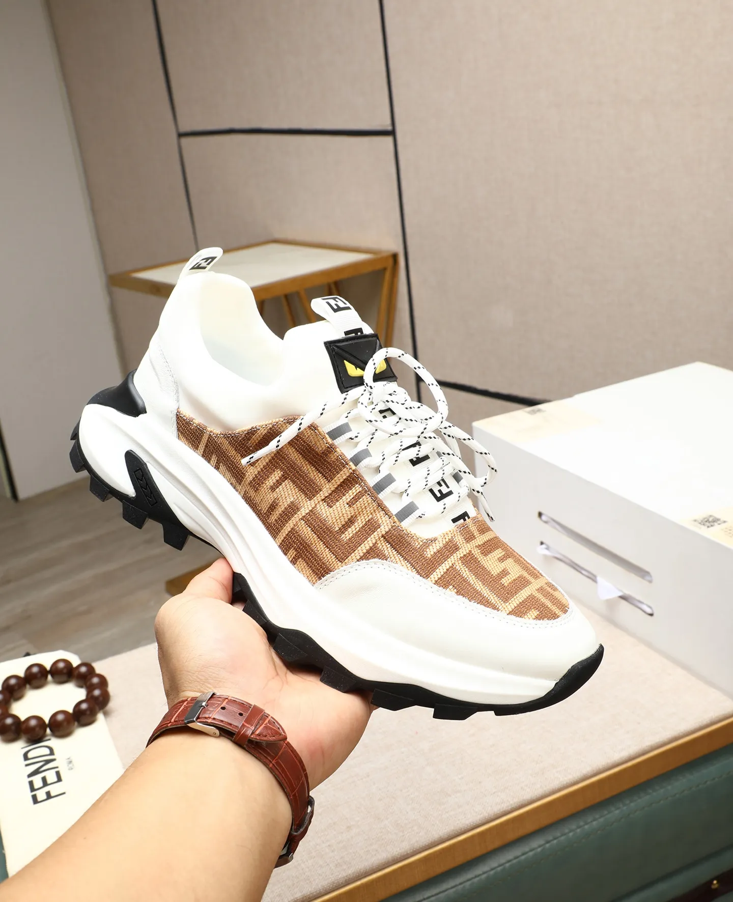 Men's shoes 💰460🕷🕷[FENDI] Fendi fashionable casual men's shoes 🇨🇳Original official website 1:1 model opening, new models are available first 💯Not high-profile but avant-garde, simple About low-key and fashionable, super versatile style 🌿 Made of original cowhide ➕ Pigskin lining 🎋 The version is comfortable on the feet, so rigorous for any small place, and the workmanship is first-class 🍍38-44 Large quantities in stock